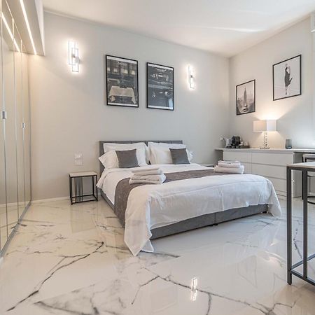 Moscova Luxury New Suite ميلان المظهر الخارجي الصورة