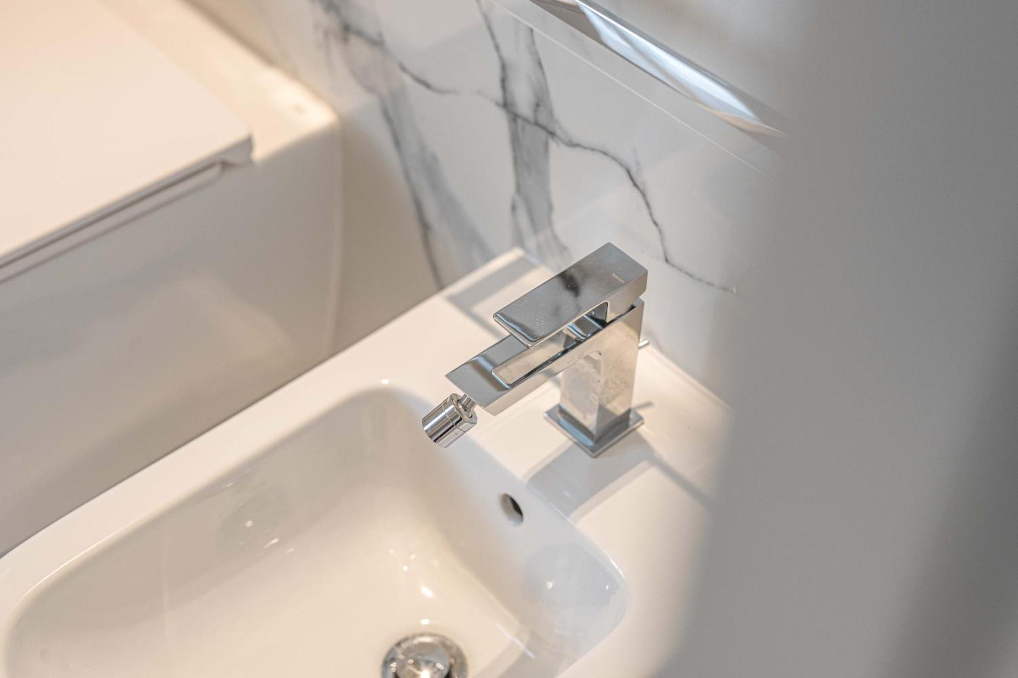 Moscova Luxury New Suite ميلان المظهر الخارجي الصورة