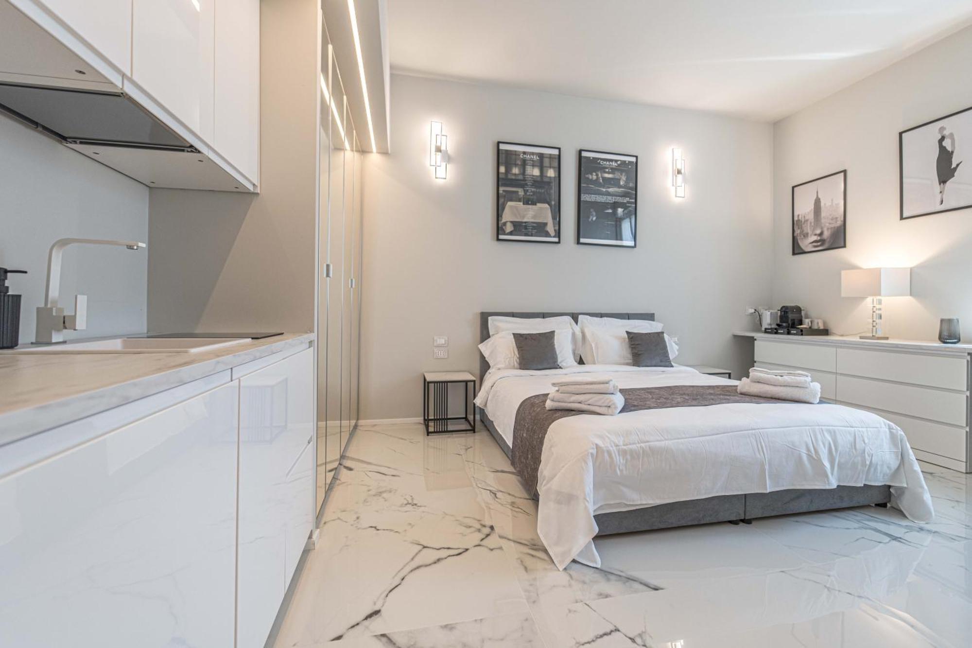 Moscova Luxury New Suite ميلان المظهر الخارجي الصورة