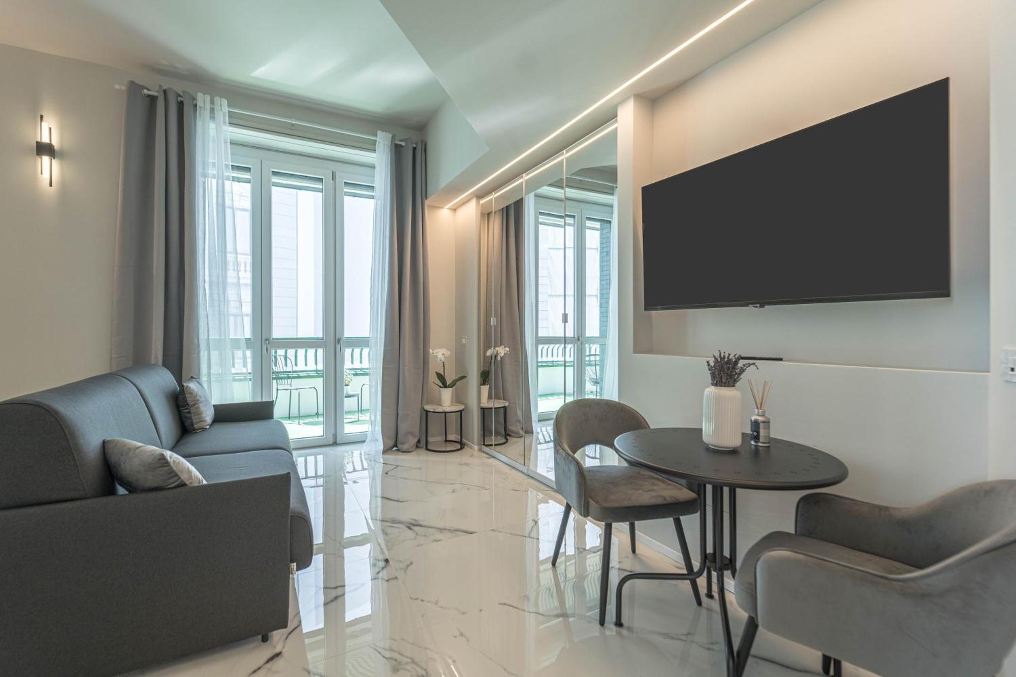 Moscova Luxury New Suite ميلان المظهر الخارجي الصورة