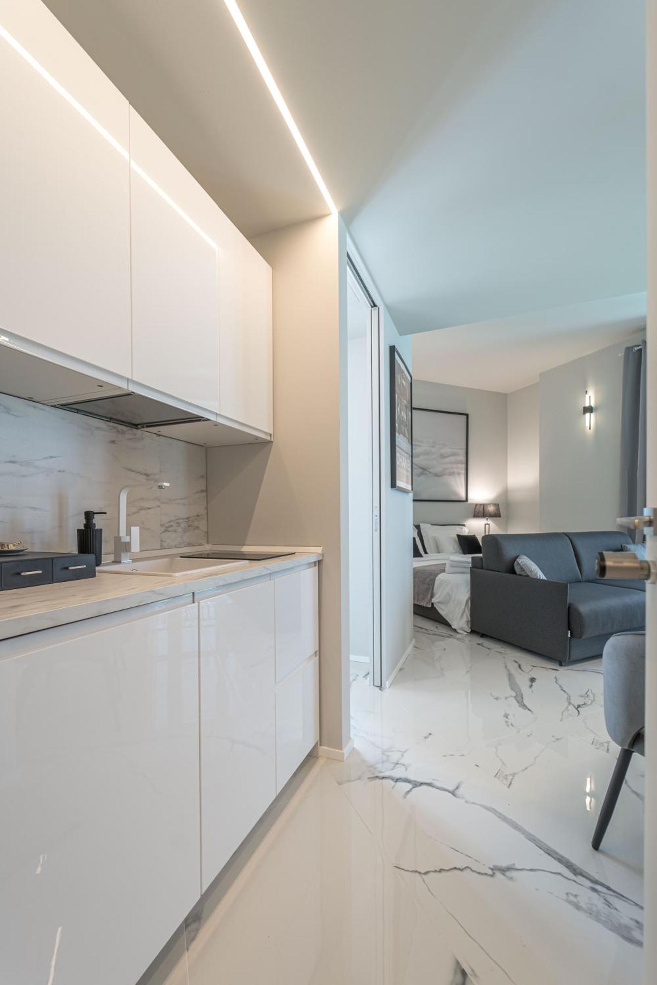 Moscova Luxury New Suite ميلان المظهر الخارجي الصورة