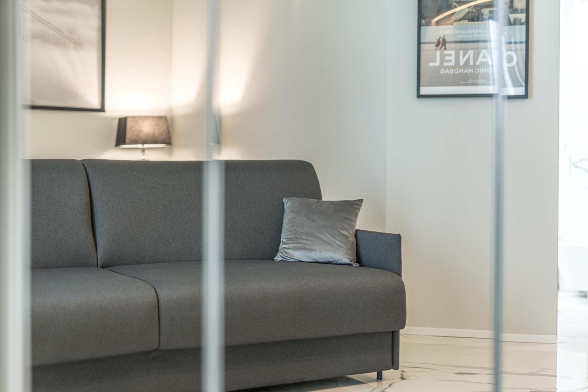 Moscova Luxury New Suite ميلان المظهر الخارجي الصورة