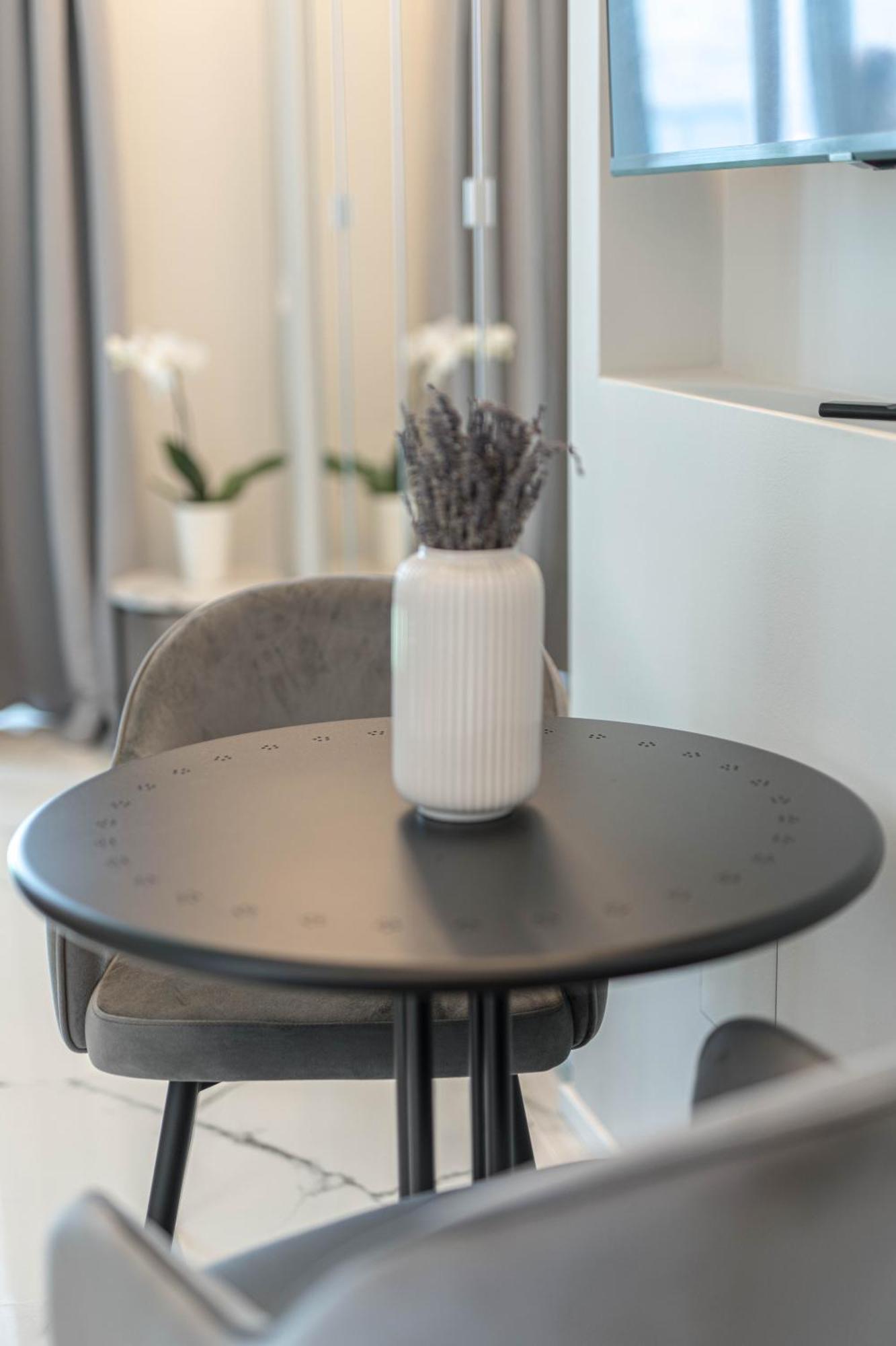 Moscova Luxury New Suite ميلان المظهر الخارجي الصورة
