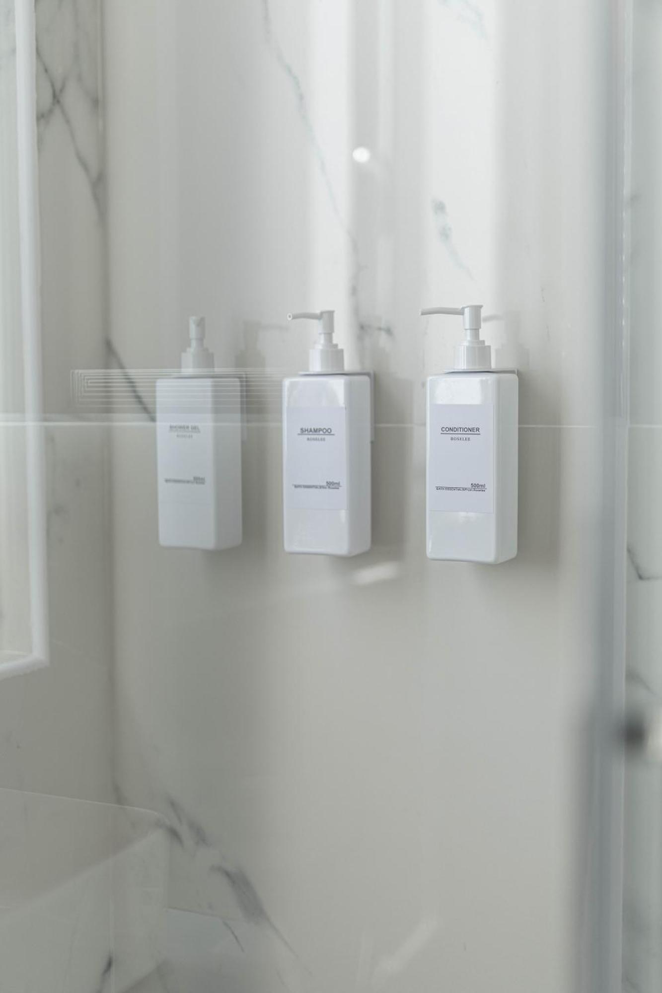 Moscova Luxury New Suite ميلان المظهر الخارجي الصورة